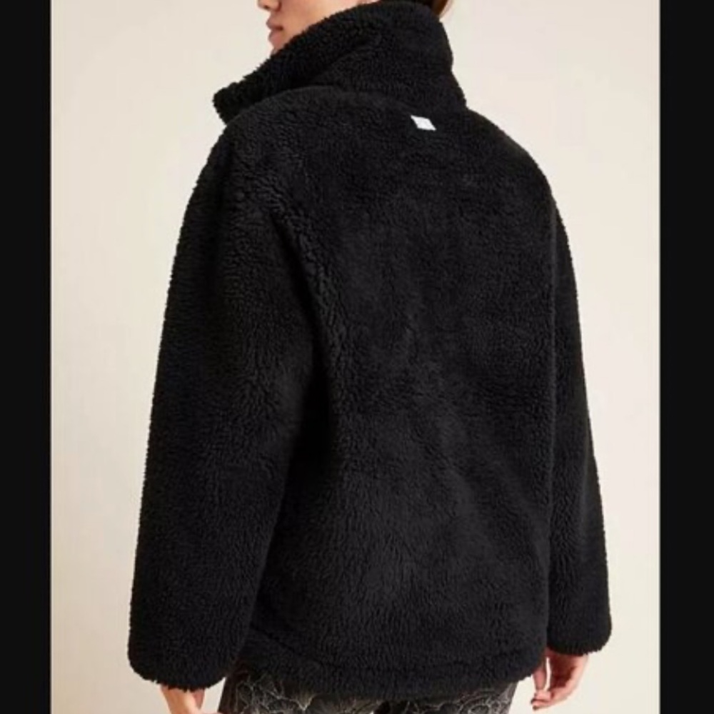 Varley Black Teddy Sherpa Jacket - Picture 3 of 9